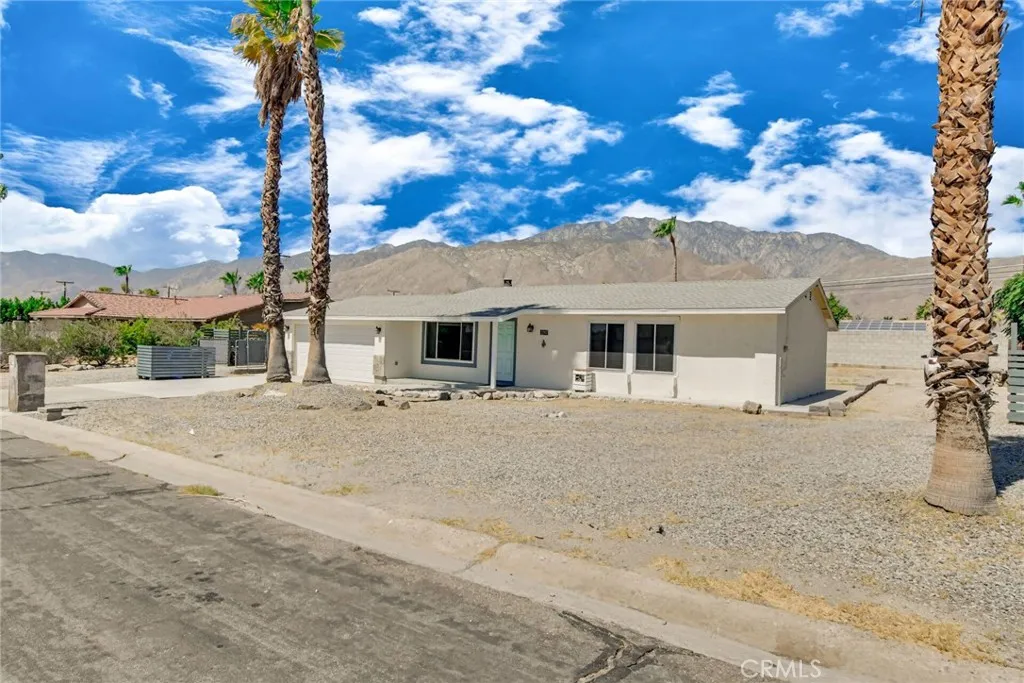 2297 Nicola West, Palm Springs, CA 92262 - Photo 2 of 29, Palm Springs, CA