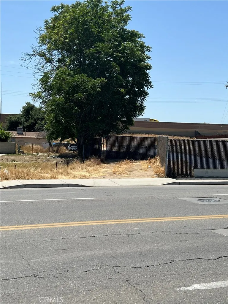 625 Brundage, Bakersfield, CA 93304 - Photo 2 of 2, Bakersfield, CA