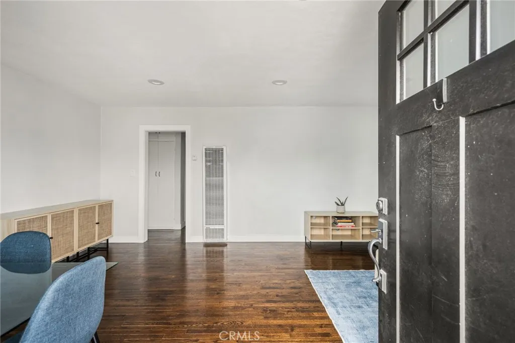 636 E Via Barola, Long Beach, CA 90805 - Photo 5 of 29, Long Beach, CA