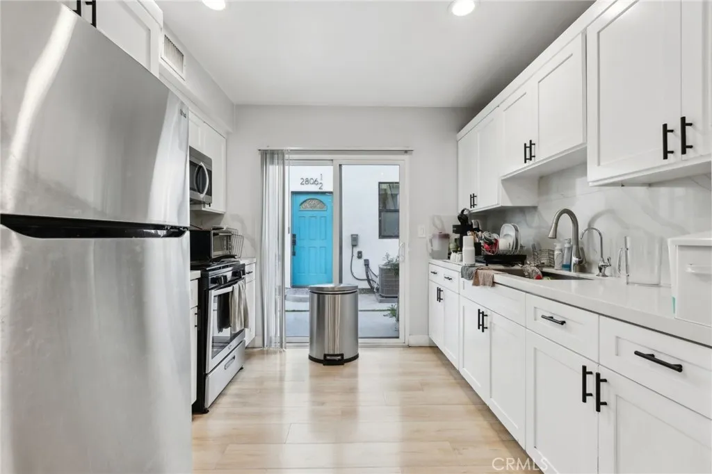 2806 Cudahy Street, Huntington Park, CA 90255 - Photo 5 of 21, Huntington Park, CA