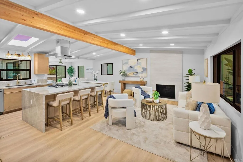 https://cdn.realtyfeed.com/cdn/127/306756034/eb8b9fb6524afbd69dbfaf75df6d6e00.webp
