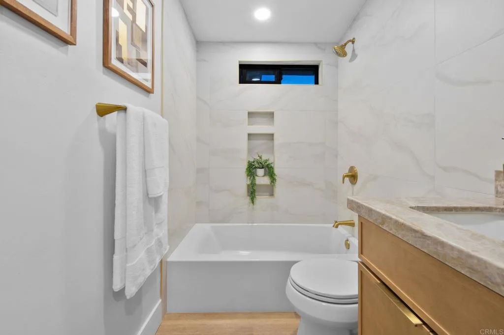 https://cdn.realtyfeed.com/cdn/127/306756034/f1beeba9a1fcafed8e27a1794fc3b0f3.webp