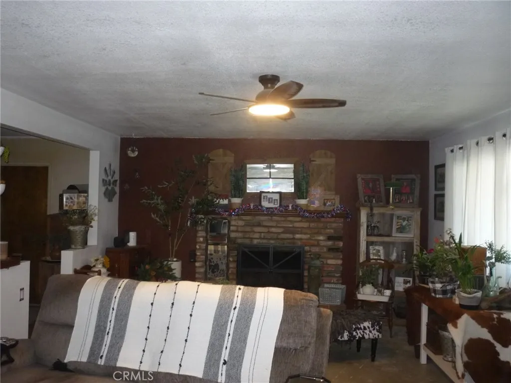 26201 Camas Drive, Hemet, CA 92544 - Photo 4 of 6, Hemet, CA