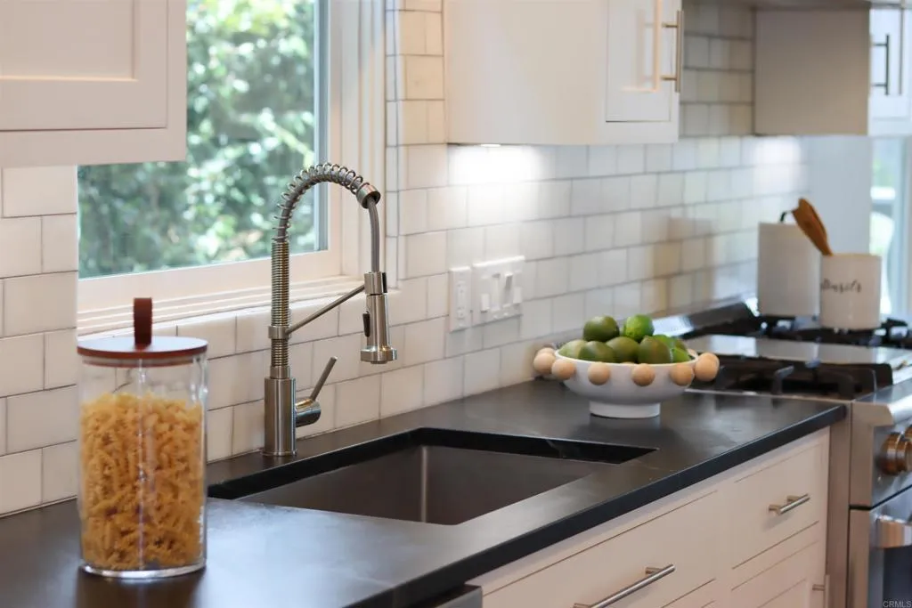 https://cdn.realtyfeed.com/cdn/127/306756124/434177e445654d74f110102b944e6066.webp