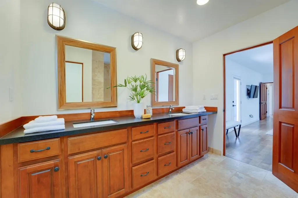 https://cdn.realtyfeed.com/cdn/127/306756124/88be599327f787925ba1da92ba36a38e.webp