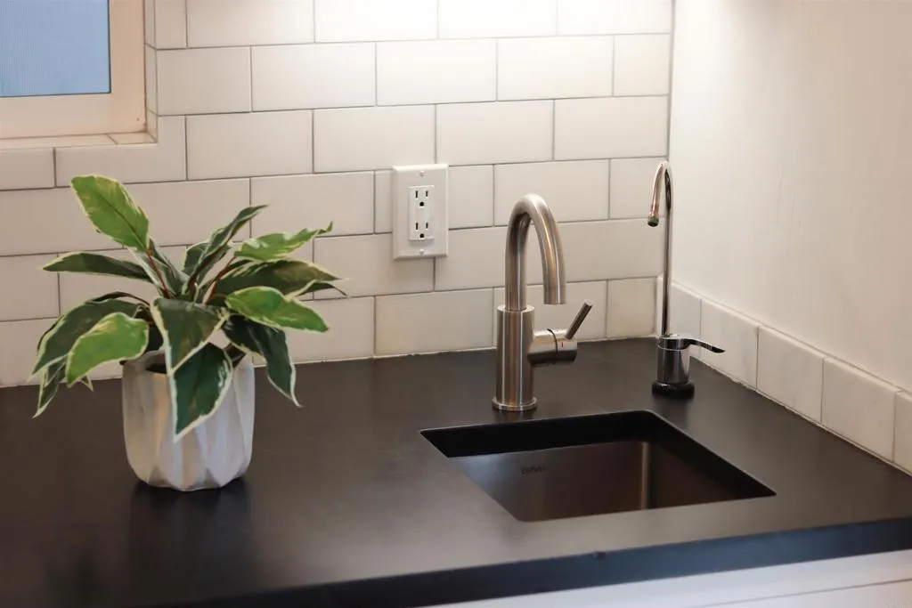 https://cdn.realtyfeed.com/cdn/127/306756124/8ac63150696306803ce32c3fb480467d.webp