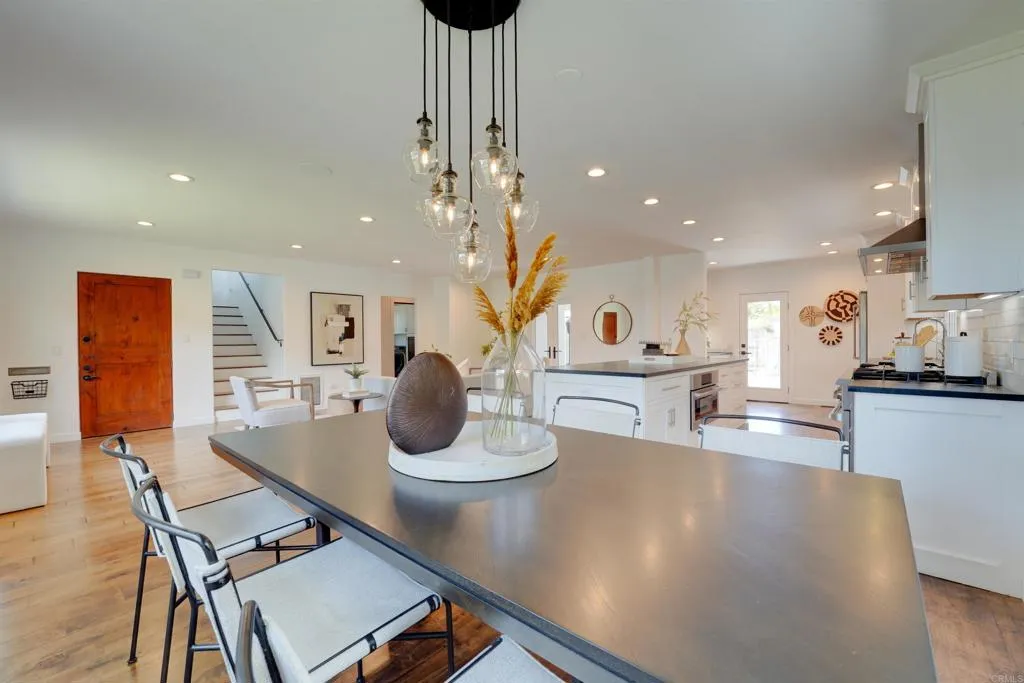 https://cdn.realtyfeed.com/cdn/127/306756124/b1163e35b3ba57ce54f0264b84f30f94.webp