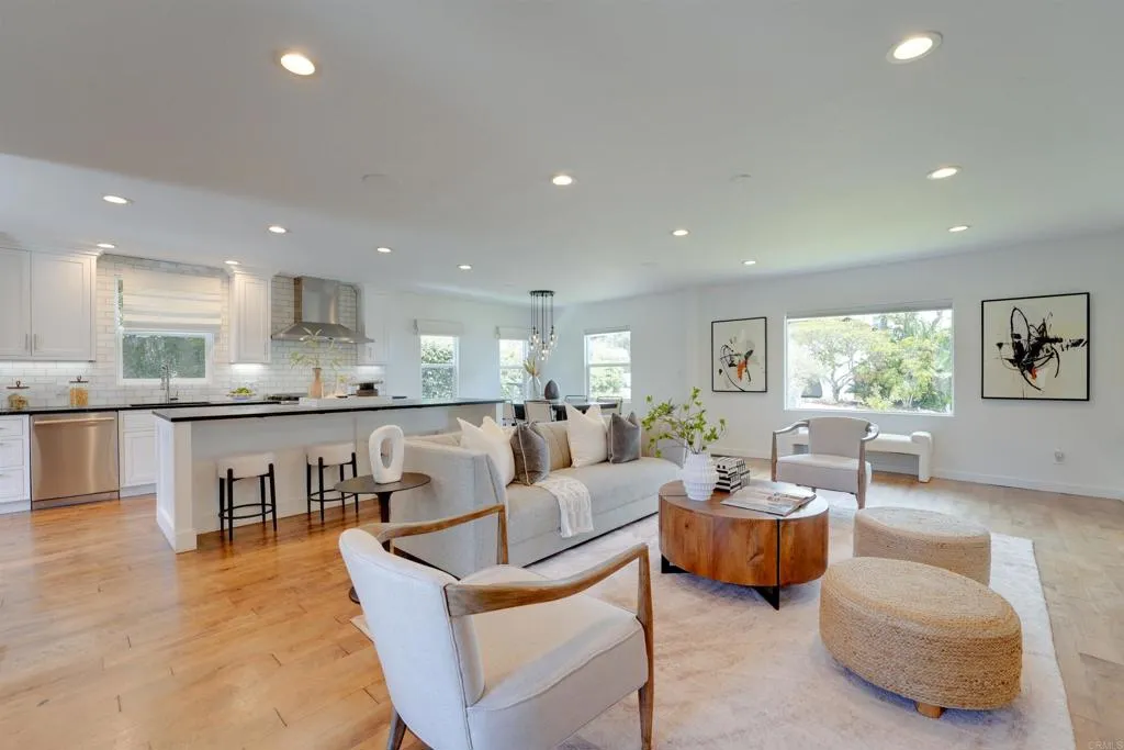 https://cdn.realtyfeed.com/cdn/127/306756124/c93a1d2d16f3ad8e98cae55cbf6048c9.webp