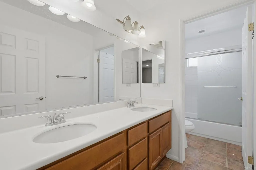 https://cdn.realtyfeed.com/cdn/127/306756150/48ead6f79048442e008cd7461dc7fa41.webp