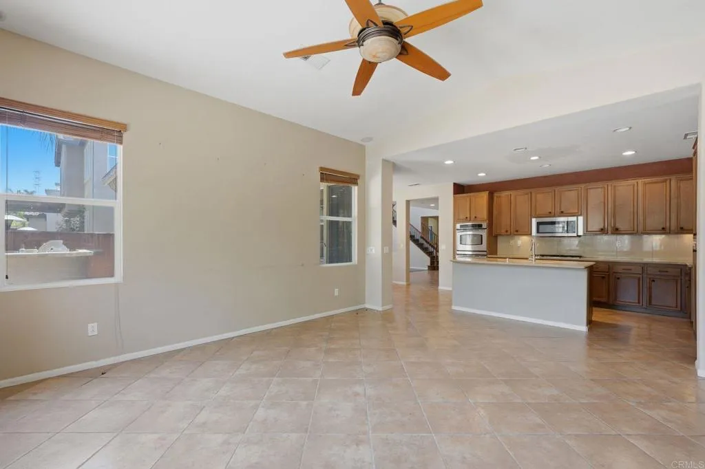 https://cdn.realtyfeed.com/cdn/127/306756150/a85f43aa420832ae9f00921f70bbde24.webp