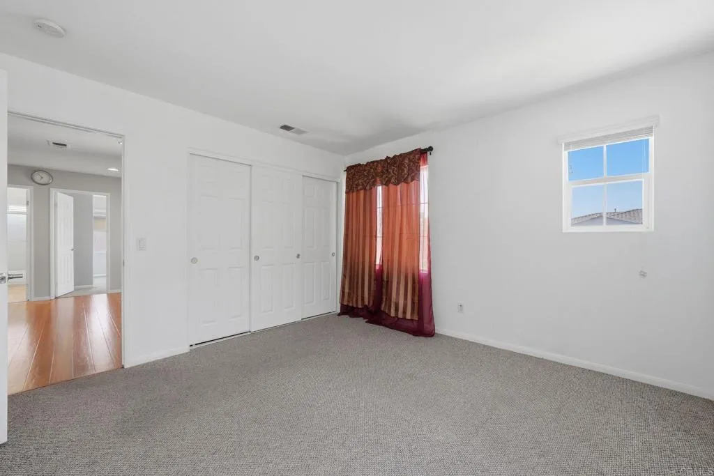 https://cdn.realtyfeed.com/cdn/127/306756150/de6306c2831c02ce7bf0d0ae7dac0055.webp