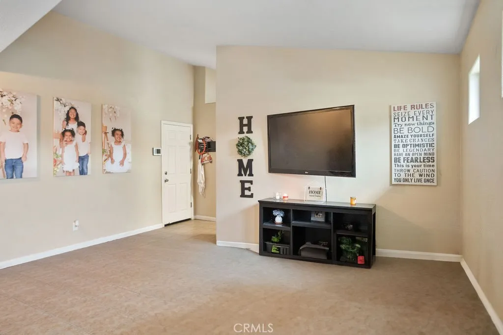242 Torino Court, Merced, CA 95341 - Photo 4 of 22, Merced, CA