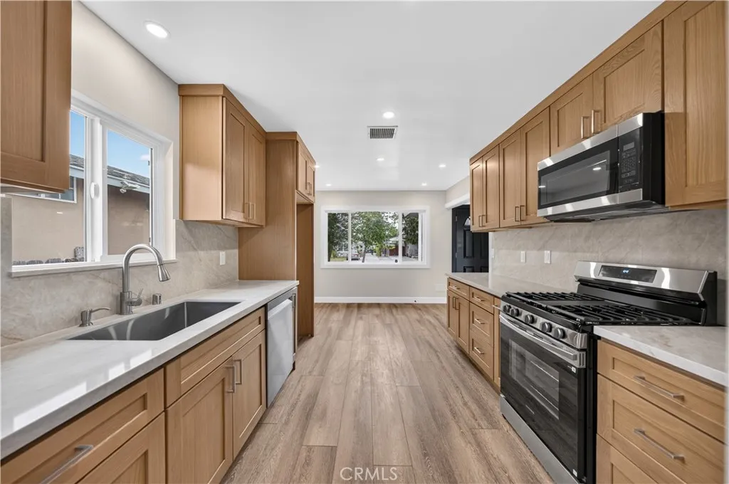 2350 248th, Lomita, CA 90717 - Photo 3 of 23, Lomita, CA
