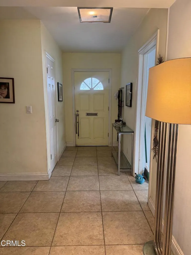 6867 Cantaloupe Avenue, Valley Glen, CA 91405 - Photo 5 of 27, Valley Glen, CA