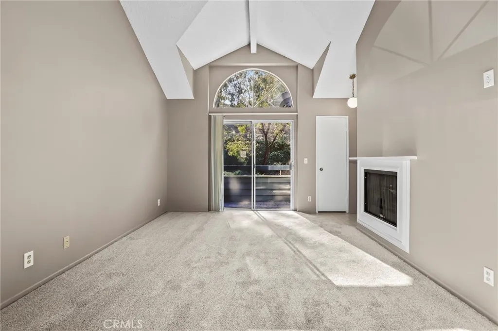 26908 Flo Lane Unit 464, Canyon Country, CA 91351 - Photo 3 of 29, Canyon Country, CA