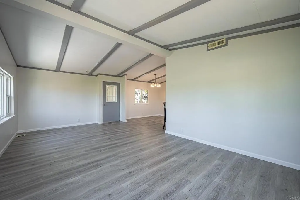 https://cdn.realtyfeed.com/cdn/127/306756187/8754f5672e53ec59ab40d60b287dac0b.webp