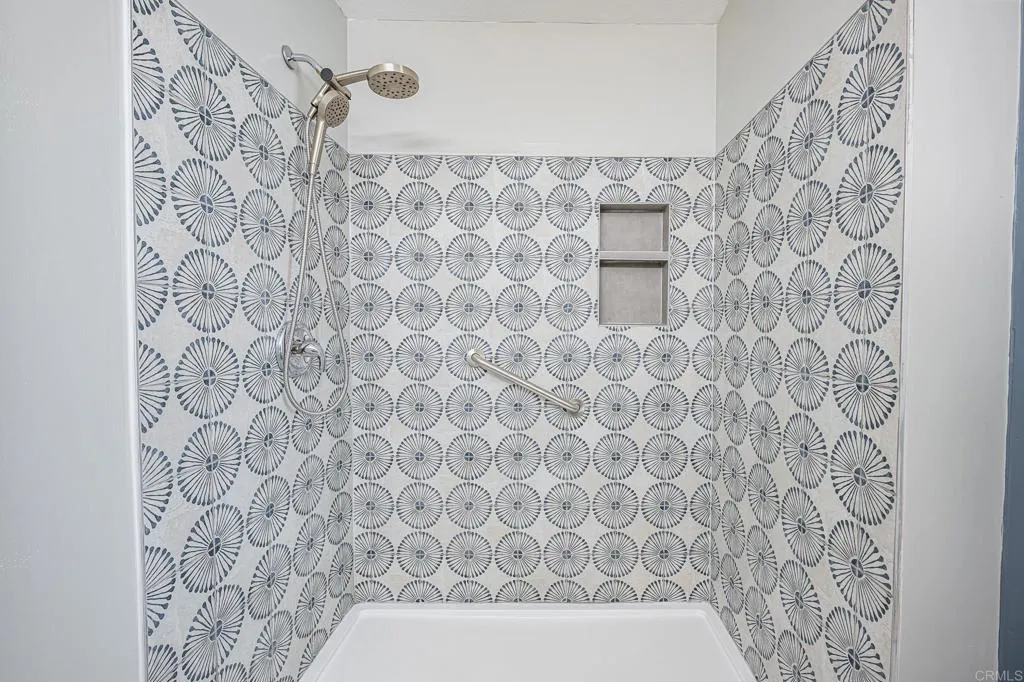 https://cdn.realtyfeed.com/cdn/127/306756187/cb9d856dd68637db7eaaaa3f13e92354.webp