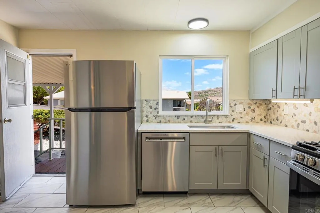 https://cdn.realtyfeed.com/cdn/127/306756187/fcb42b65c7e8fc8abcad24df30a57d84.webp