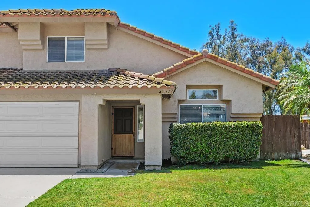 25177 Calle De Tres Amigos, Murrieta, CA 92563 - Photo 3 of 32, Murrieta, CA