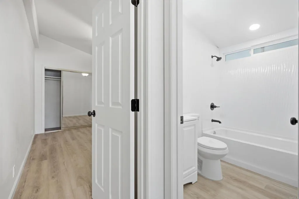 https://cdn.realtyfeed.com/cdn/127/306756205/d81f293f91d3e77d32d7f24b9bebf688.webp