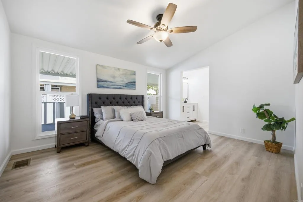 https://cdn.realtyfeed.com/cdn/127/306756205/ee8dd2ea97e0945bfa23cad8965ffe3e.webp