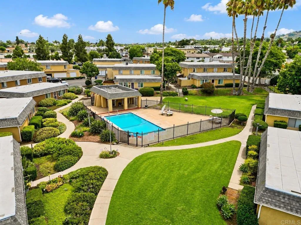 https://cdn.realtyfeed.com/cdn/127/306756215/bcb3204e8fbe681b3d19a0fb5406d4f0.webp