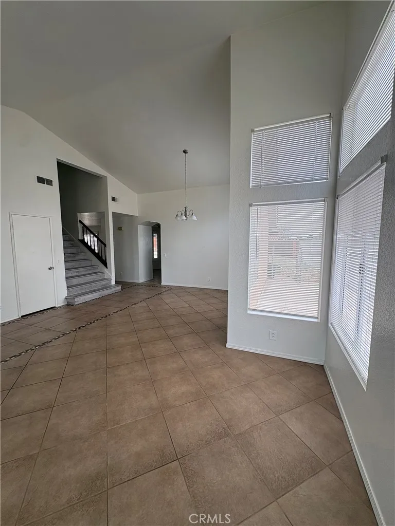 24459 Brown Dove Circle, Moreno Valley, CA 92557 - Photo 5 of 24, Moreno Valley, CA