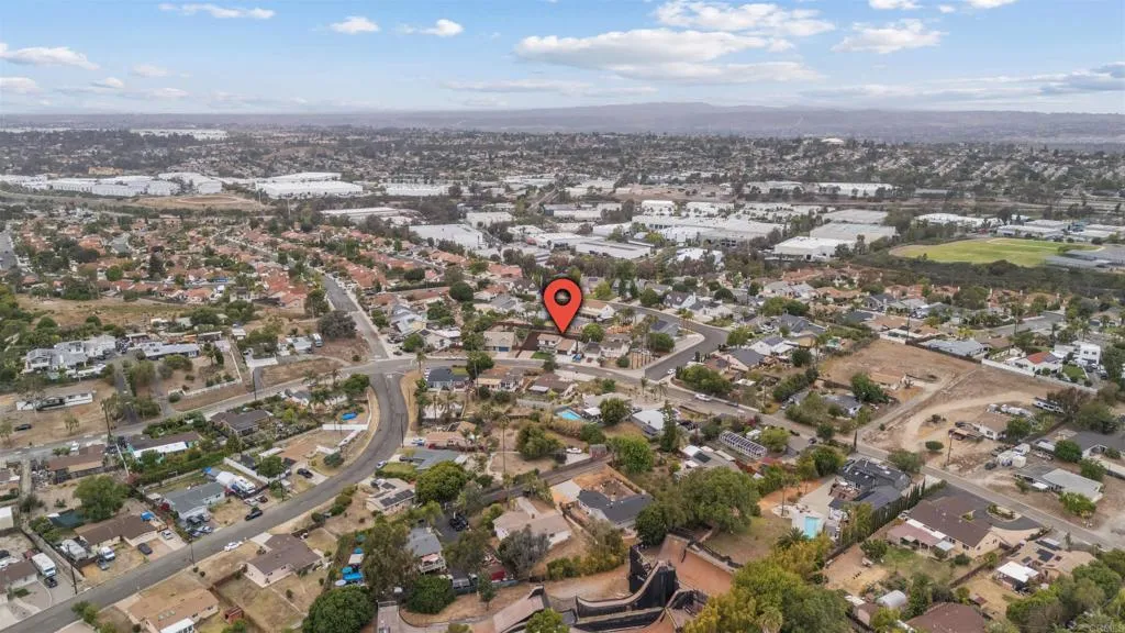 https://cdn.realtyfeed.com/cdn/127/306756240/8c24a1511fa645d6461c7501edec9d56.webp
