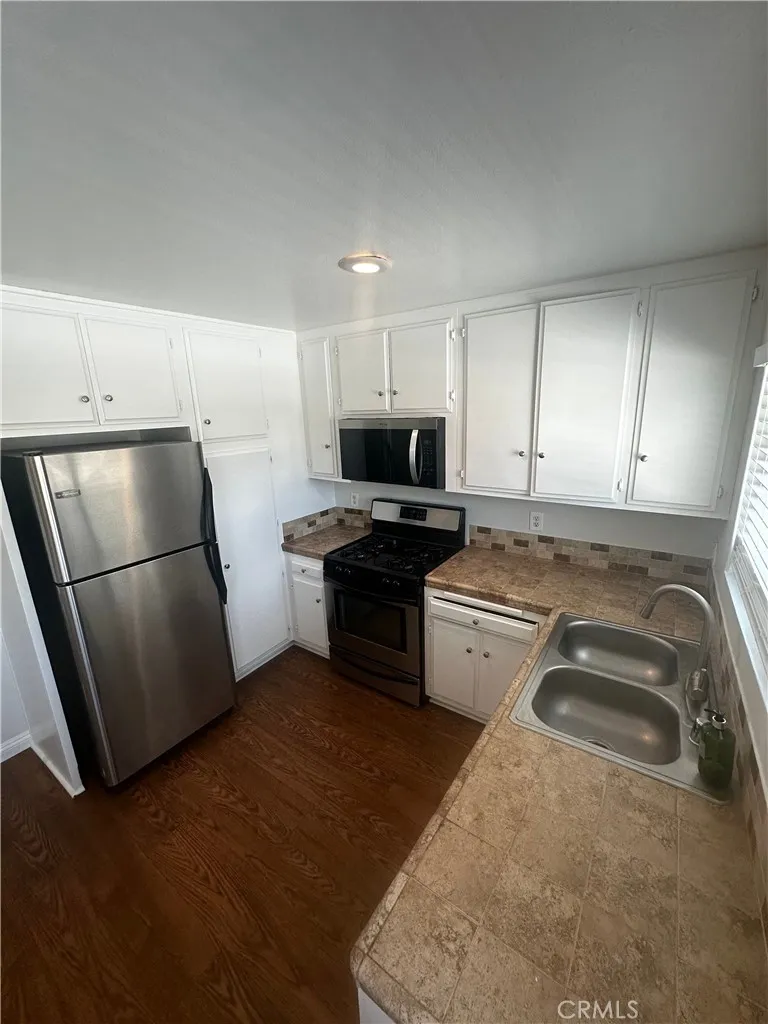 Orange, CA 92866