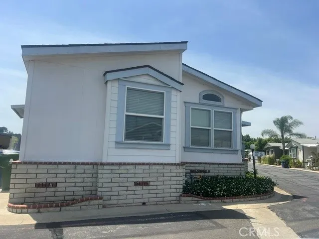 8811 Canoga Unit 303, Canoga Park, CA 91304 - Photo 3 of 20, Canoga Park, CA