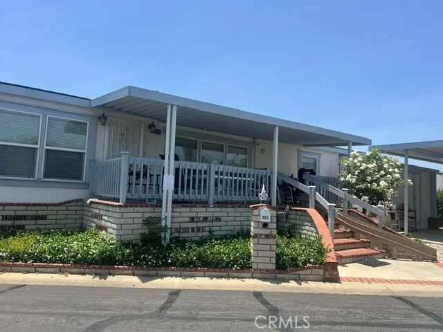 8811 Canoga Unit 303, Canoga Park, CA 91304 - Main photo, Canoga Park, CA