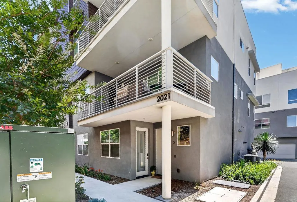 2021 Bravo Loop Unit 2, Chula Vista, CA 91915 - Photo 2 of 46, Chula Vista, CA