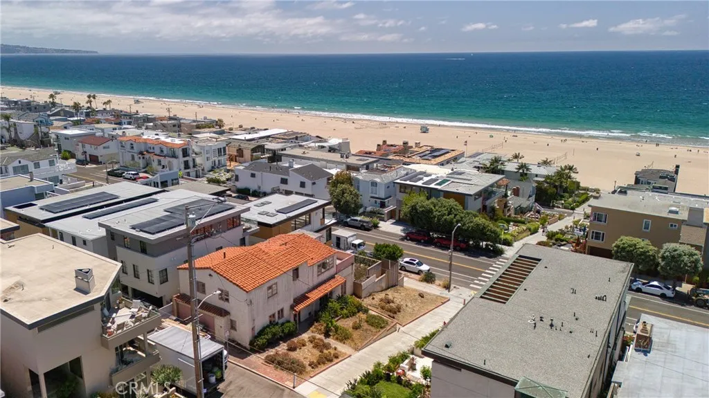 220 Manhattan Avenue, Manhattan Beach, CA 90266 - Photo 5 of 17, Manhattan Beach, CA
