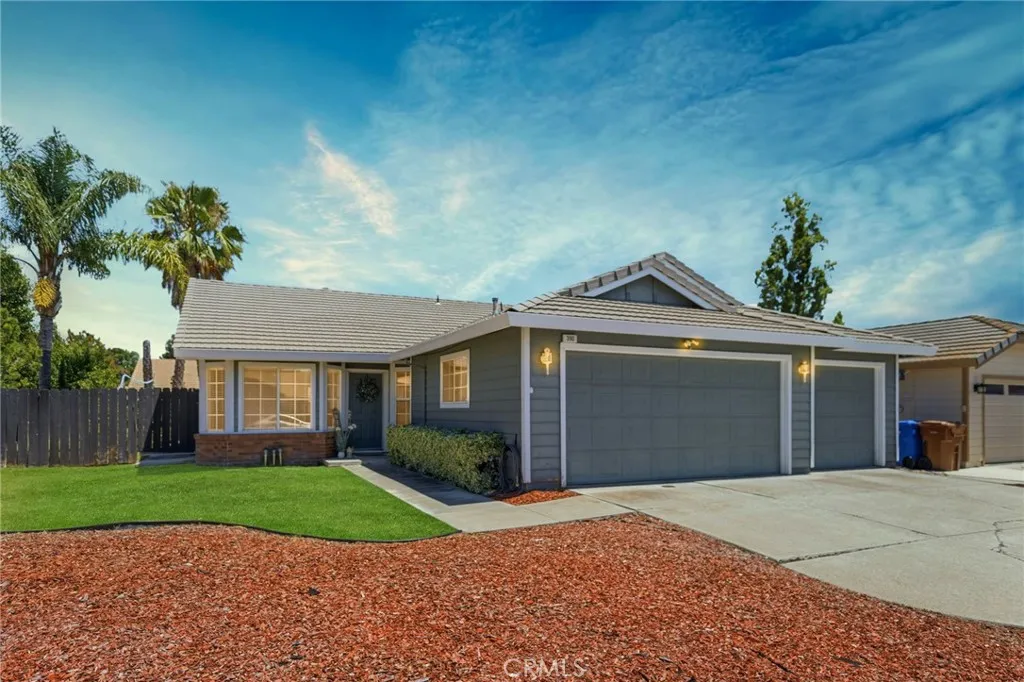 390 Essex, Brentwood (CC), CA 94513 - Main photo, Brentwood (cc), CA