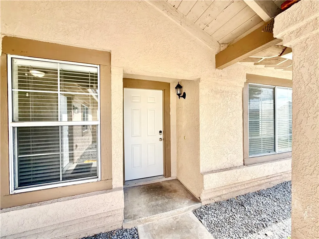 24690 Rugby Lane, Moreno Valley, CA 92551 - Photo 3 of 31, Moreno Valley, CA