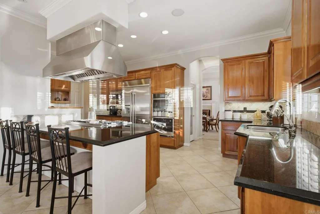 https://cdn.realtyfeed.com/cdn/127/306756540/033f45c2b14fb46031e67c0c80e103ab.webp