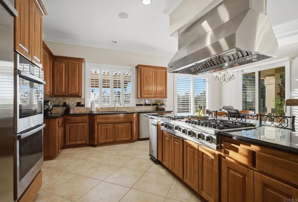 https://cdn.realtyfeed.com/cdn/127/306756540/3d457e009c6f4adc6a319b83c676d6bb.webp