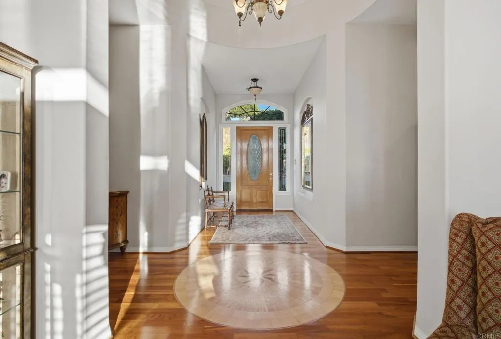 https://cdn.realtyfeed.com/cdn/127/306756540/a9ce1a7cdb0672bae18d78f27fd37267.webp
