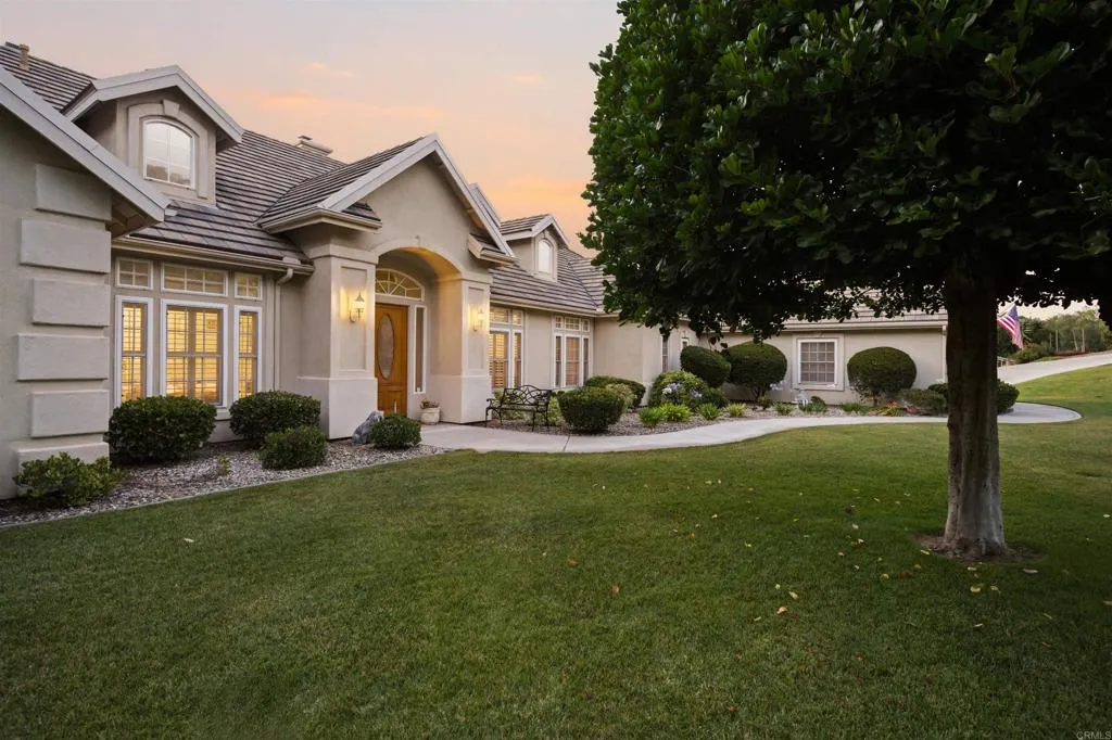 https://cdn.realtyfeed.com/cdn/127/306756540/b915cb2e2b7990e1f146753732c7ff76.webp