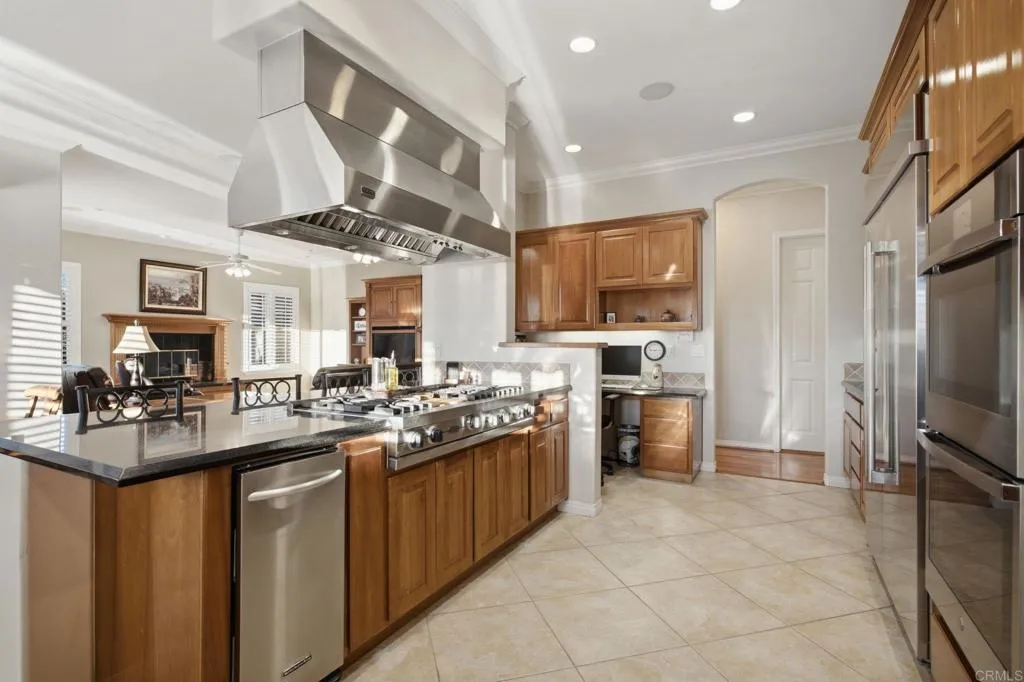https://cdn.realtyfeed.com/cdn/127/306756540/bcb68ebda1e985f00c3fc4a32d51215d.webp