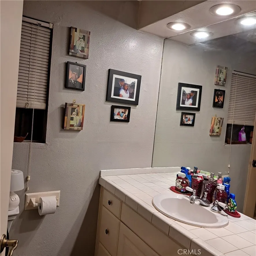 1350 N Marine Unit 113, Wilmington, CA 90744 - Photo 5 of 19, Wilmington, CA