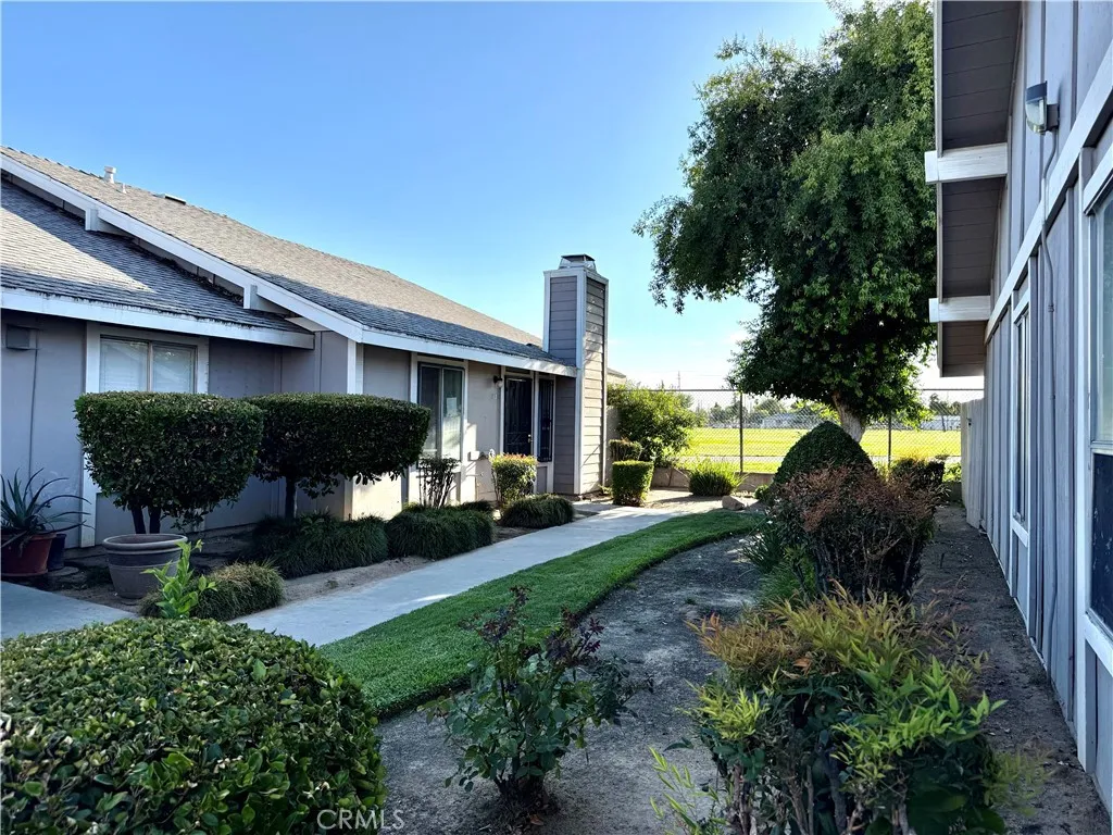 1027 W Dakota Unit 113, Fresno, CA 93705 - Main photo, Fresno, CA