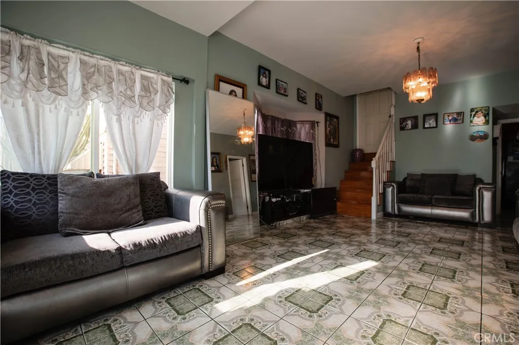 1312 Arapahoe, Los Angeles, CA 90006 - Photo 5 of 25, Los Angeles, CA