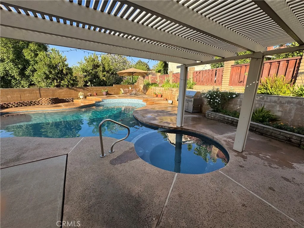 235 Pinewood Court, Redlands, CA 92374 - Photo 2 of 3, Redlands, CA