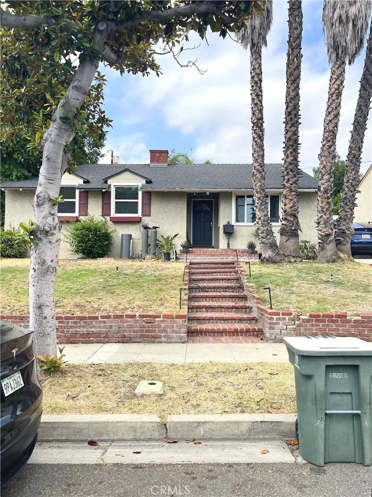 1912 N Kenneth, Burbank, CA 91504 - Main photo, Burbank, CA
