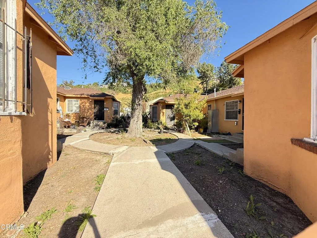 2408 N Eastern Avenue, Los Angeles, CA 90032 - Photo 4 of 12, Los Angeles, CA