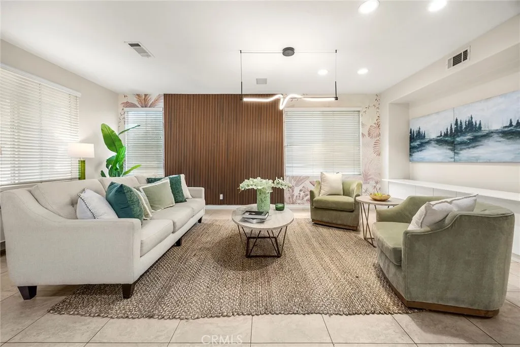 636 S Halliday, Anaheim, CA 92804 - Photo 4 of 42, Anaheim, CA
