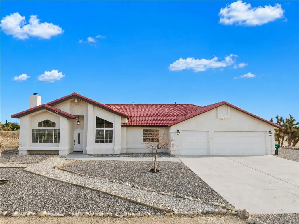 776 Del Rosa, Pinon Hills, CA 92372 - Main photo, Pinon Hills, CA