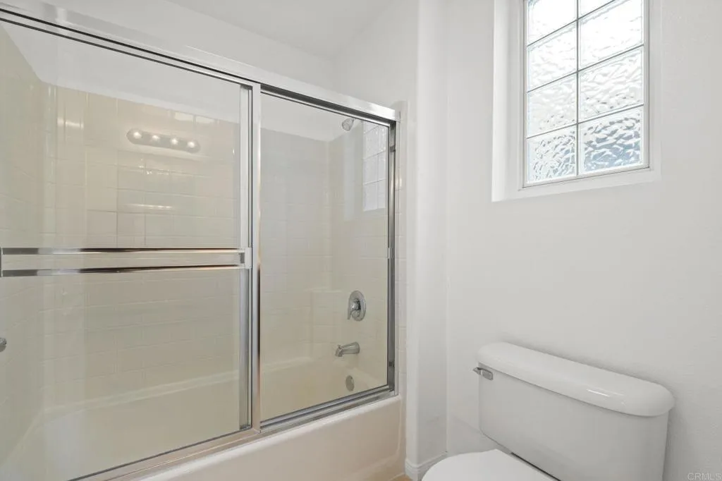 https://cdn.realtyfeed.com/cdn/127/306756762/71cc9078c2c5b150a348aa77176edd76.webp