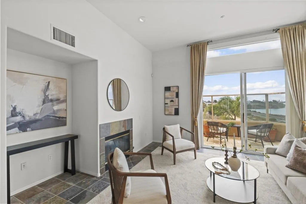 https://cdn.realtyfeed.com/cdn/127/306756762/9e7dae80d7b36ef00a423d530a26e083.webp